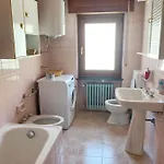 La Rondine - Panoramico 6 Posti Letto In Apartmán Champoluc
