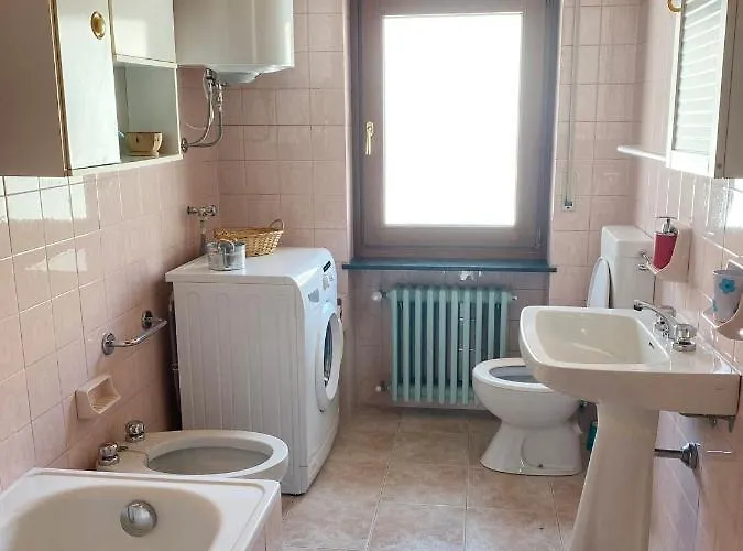 La Rondine - Panoramico 6 Posti Letto In דירה שמפולוק